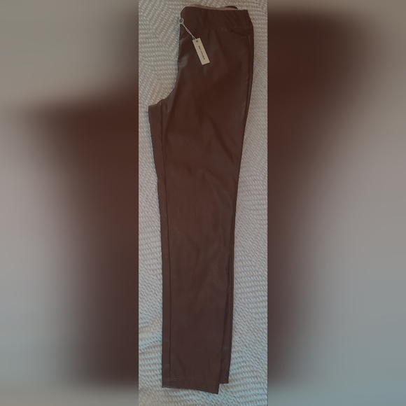 NWT Max Studio Brown Faux Leather Legging-Pants - Picture 2 of 5